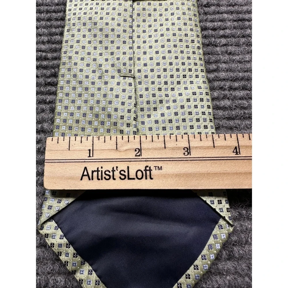 Izod Neckties‎ Lot of 3 Mens 100% Silk Green Gold Brown Geometric Stripe